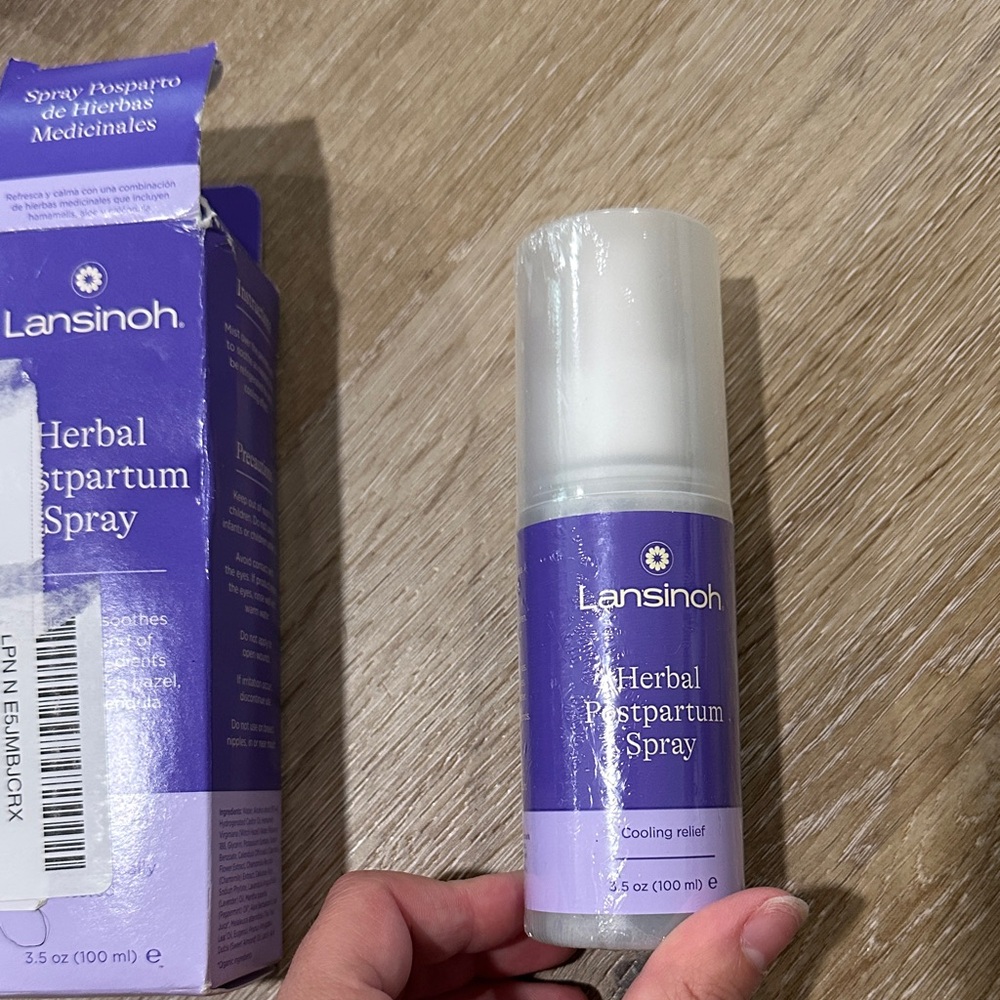 Lansinoh Herbal Postpartum Spray - Soothing Purple